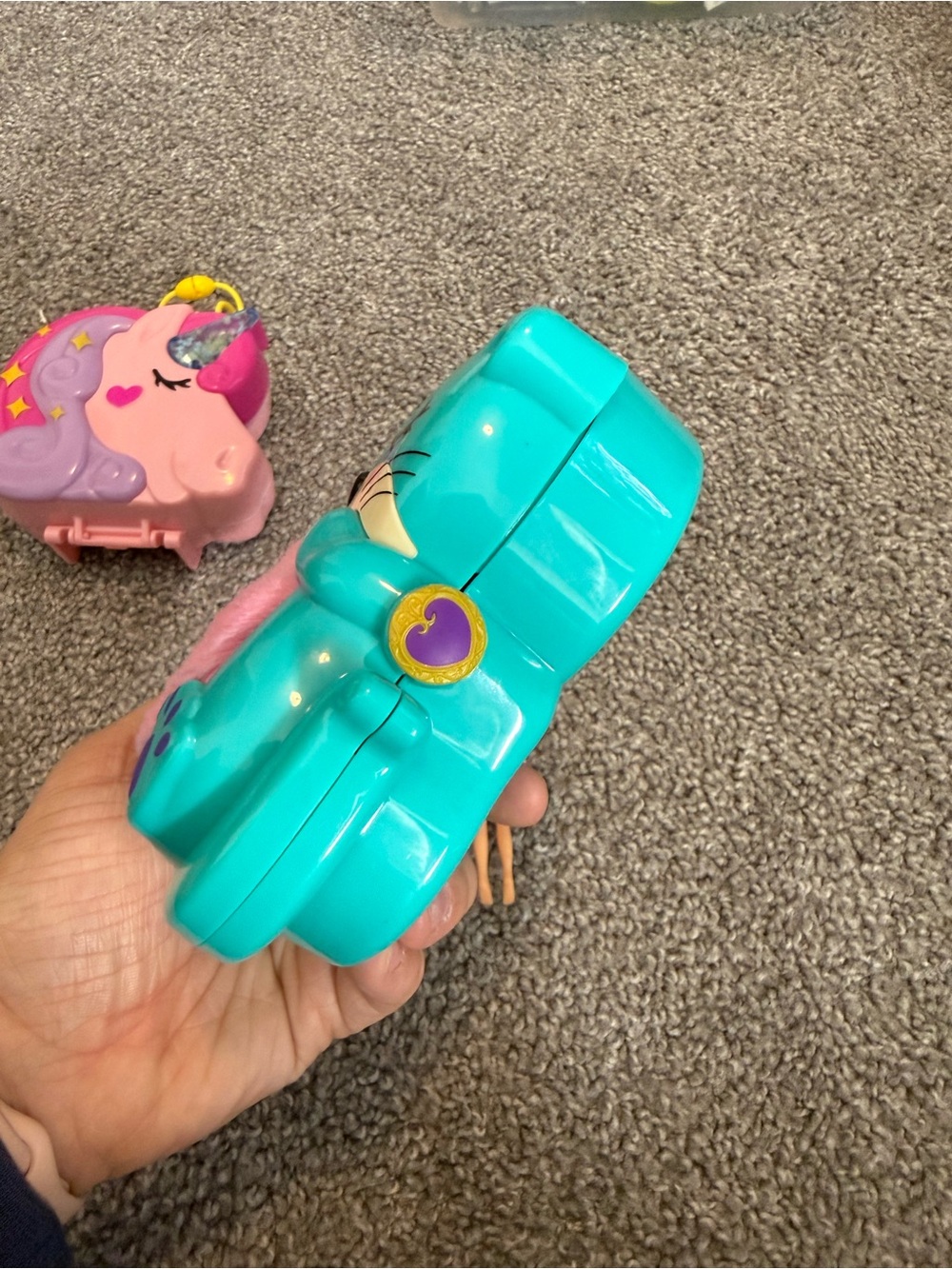 Polly Pocket Otter Aquarium Compact Set & Unicorn Forest Compact Set & 2 Polly’s - Picture 13 of 14